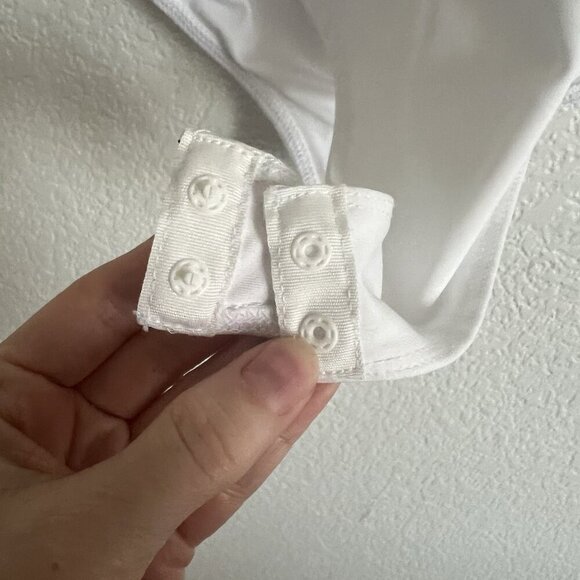 Sincerely Jules Bodysuit Medium White Sleeveless Stretch - Picture 2 of 7